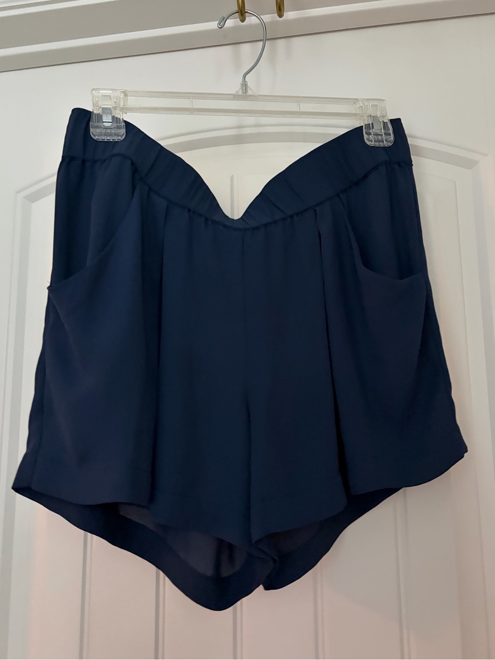 BCBGMaxAzria Elastic Waist Shorts with Pockets